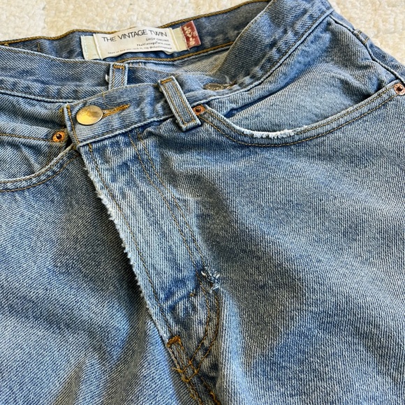 The Vintage Twin Reworked Levi’s jeans - Picture 15 of 16